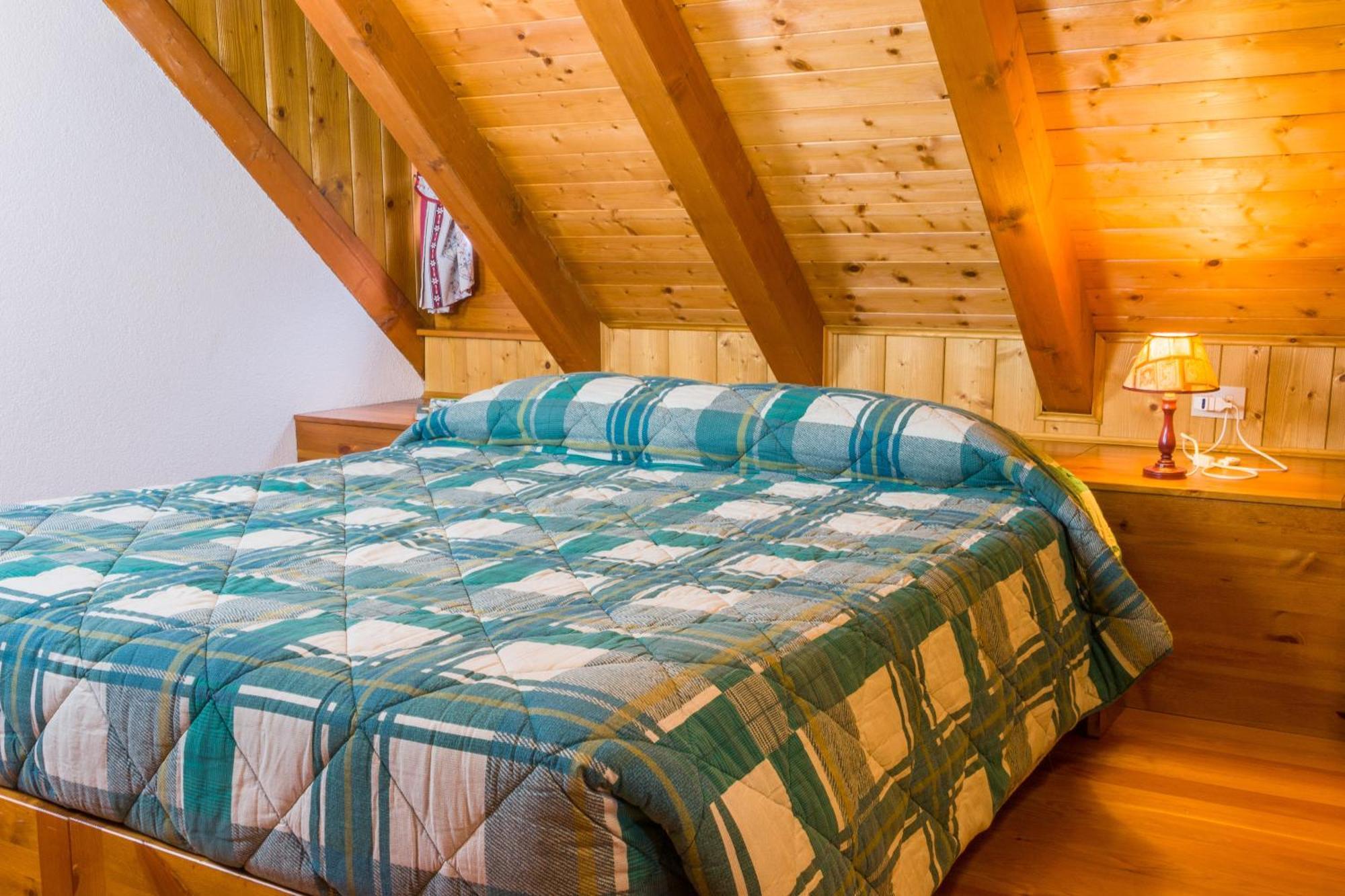 Agriturismo Pian Dei Tass Barcis Buitenkant foto